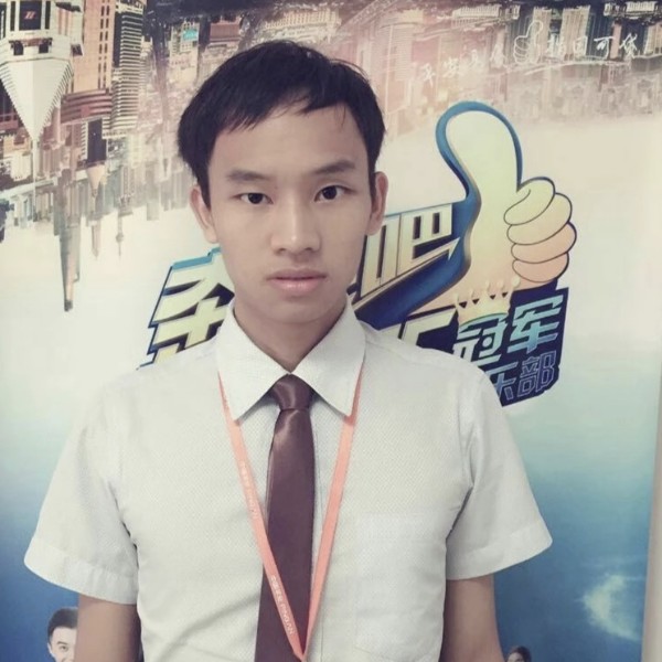 昭华的照片
