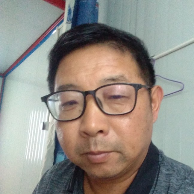 实言的照片