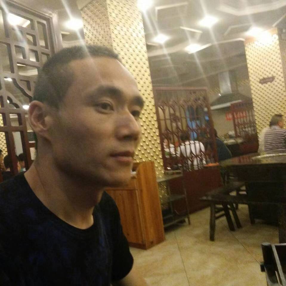 超短裙和聪明的照片