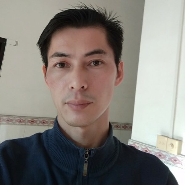 感性朋友的照片