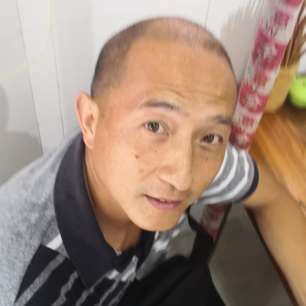 唐百万的照片