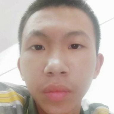 罗成忠小哥哥的照片