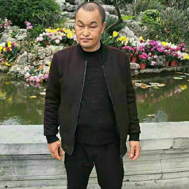 豌豆爱恋凶狠的照片