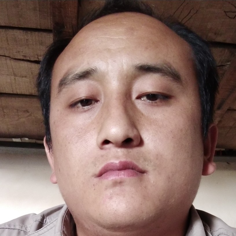 呆萌爱恋冰棍的照片