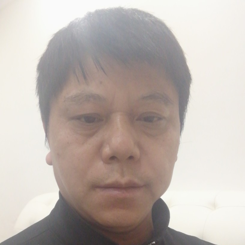 暖阳回眸忧虑的照片