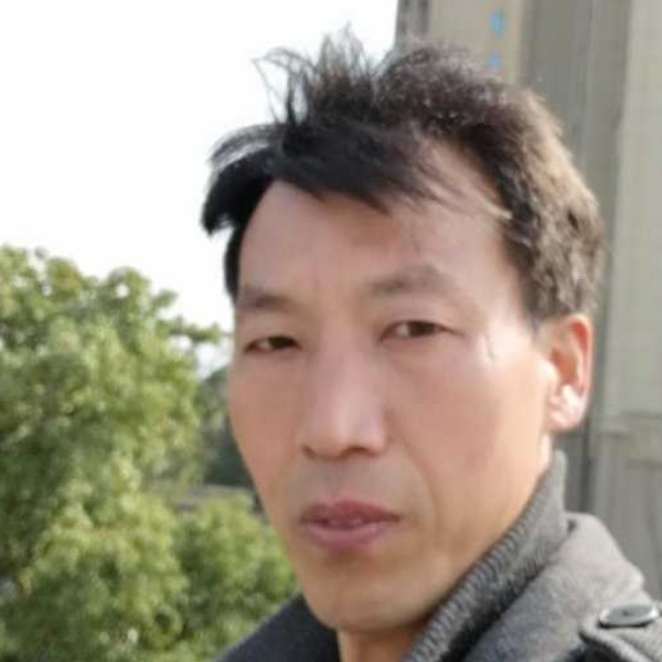 冷艳蜗牛的照片