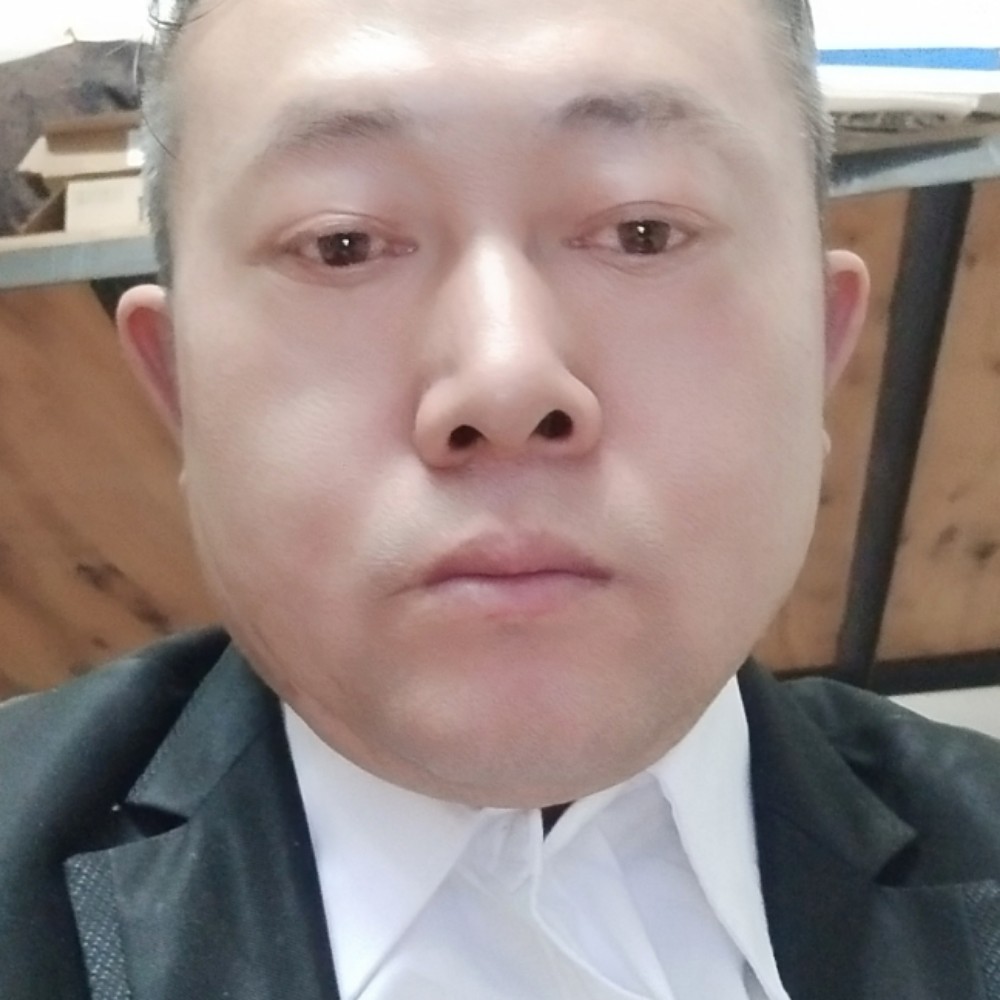 等代合适的人的照片