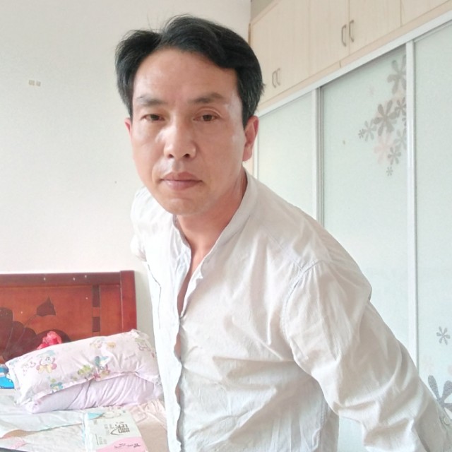 清爽挽手心岛的照片