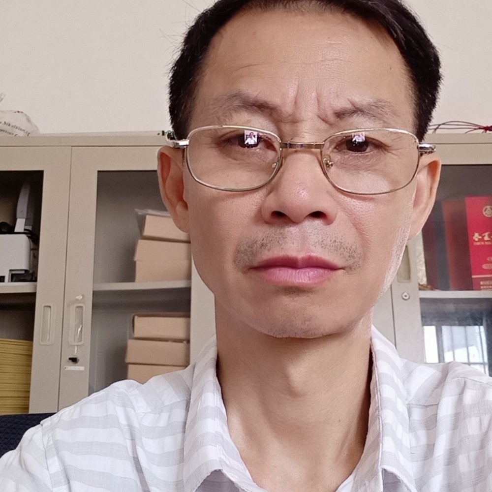 潇洒布刚的照片