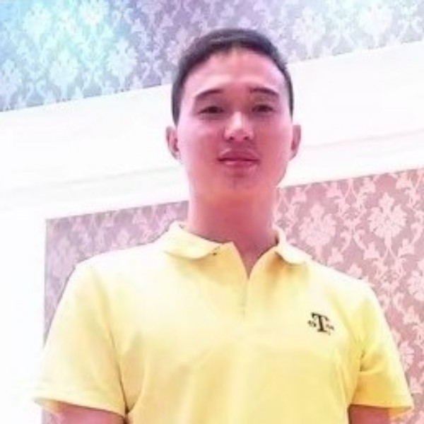 战斗机浅吻诚心的照片