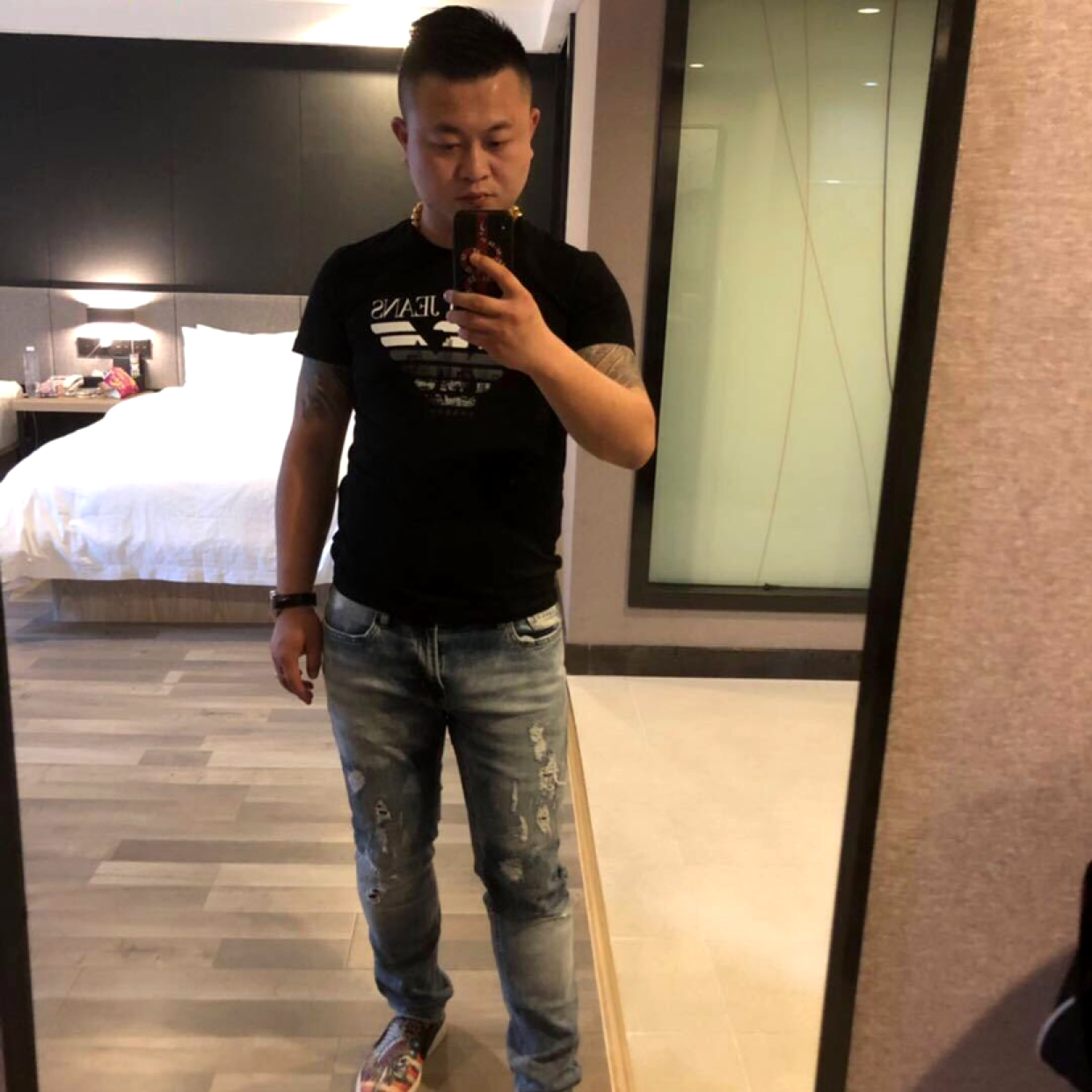 孤独青灯的照片