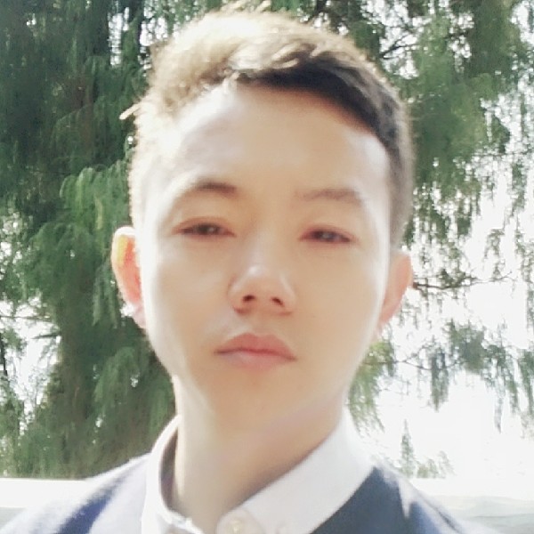 宝马无情的照片