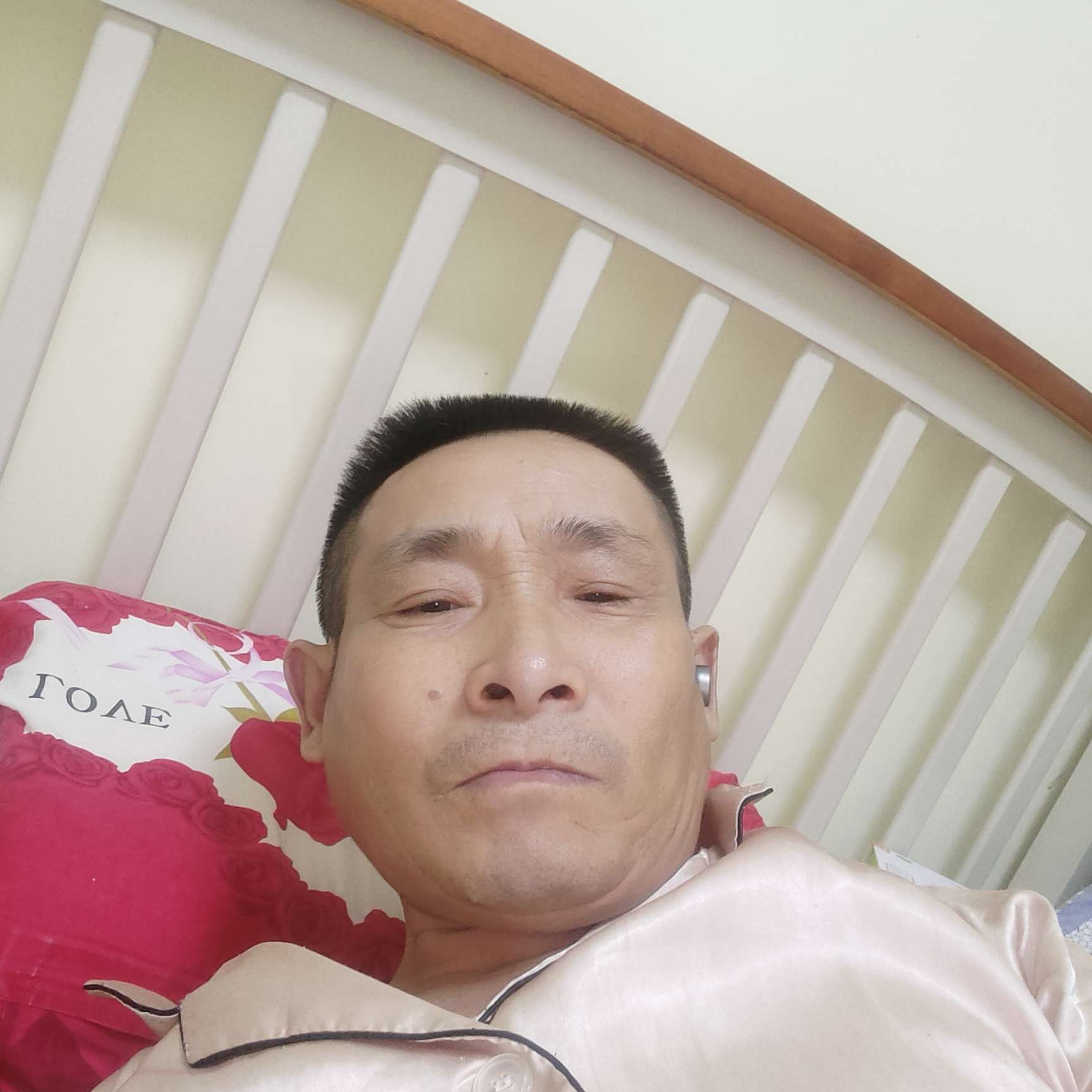 还单身爱恋西装的照片