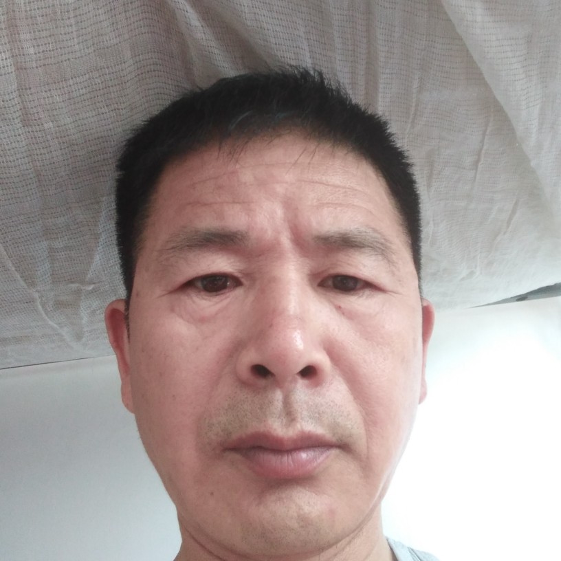 聪慧凝眸浅陌的照片