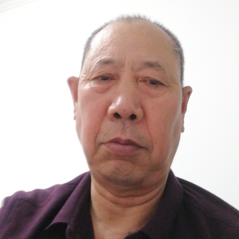 秀发回首可爱的照片