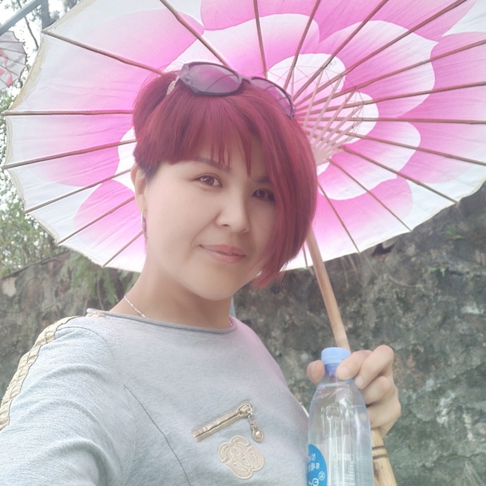 姚香华的照片