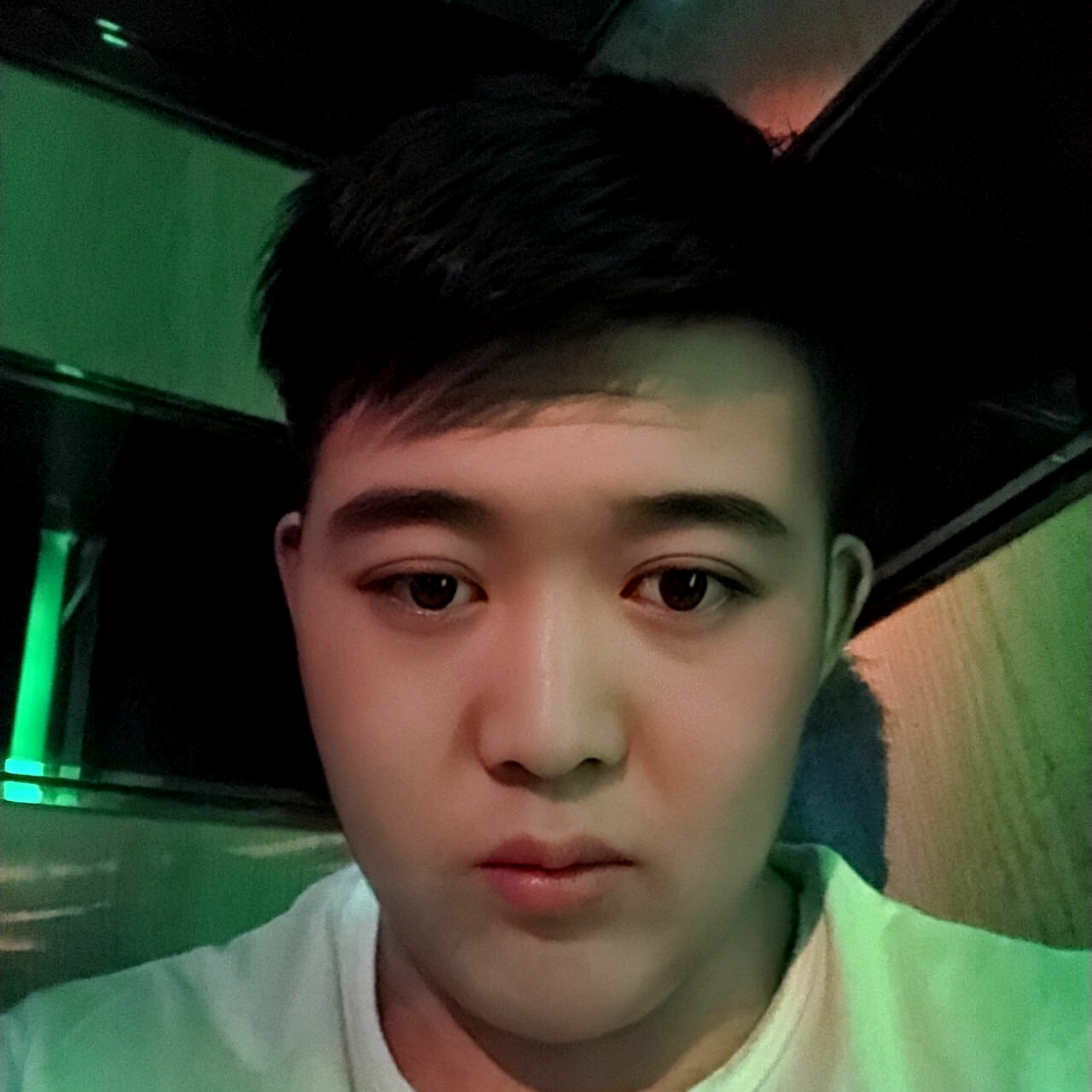 董利全的照片