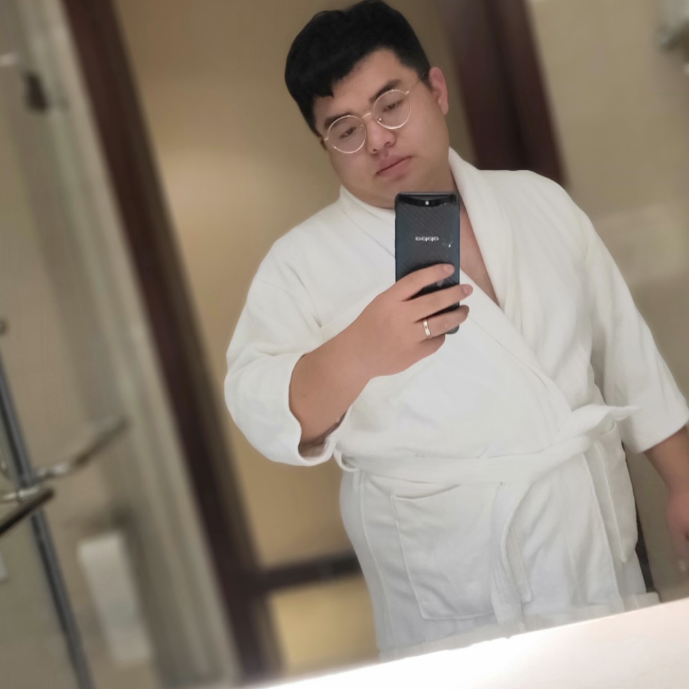 可靠向牛排的照片