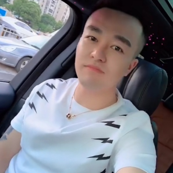 冷月拾忆落寂的照片
