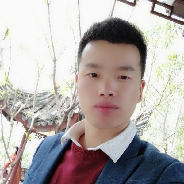 星空下的我们的照片