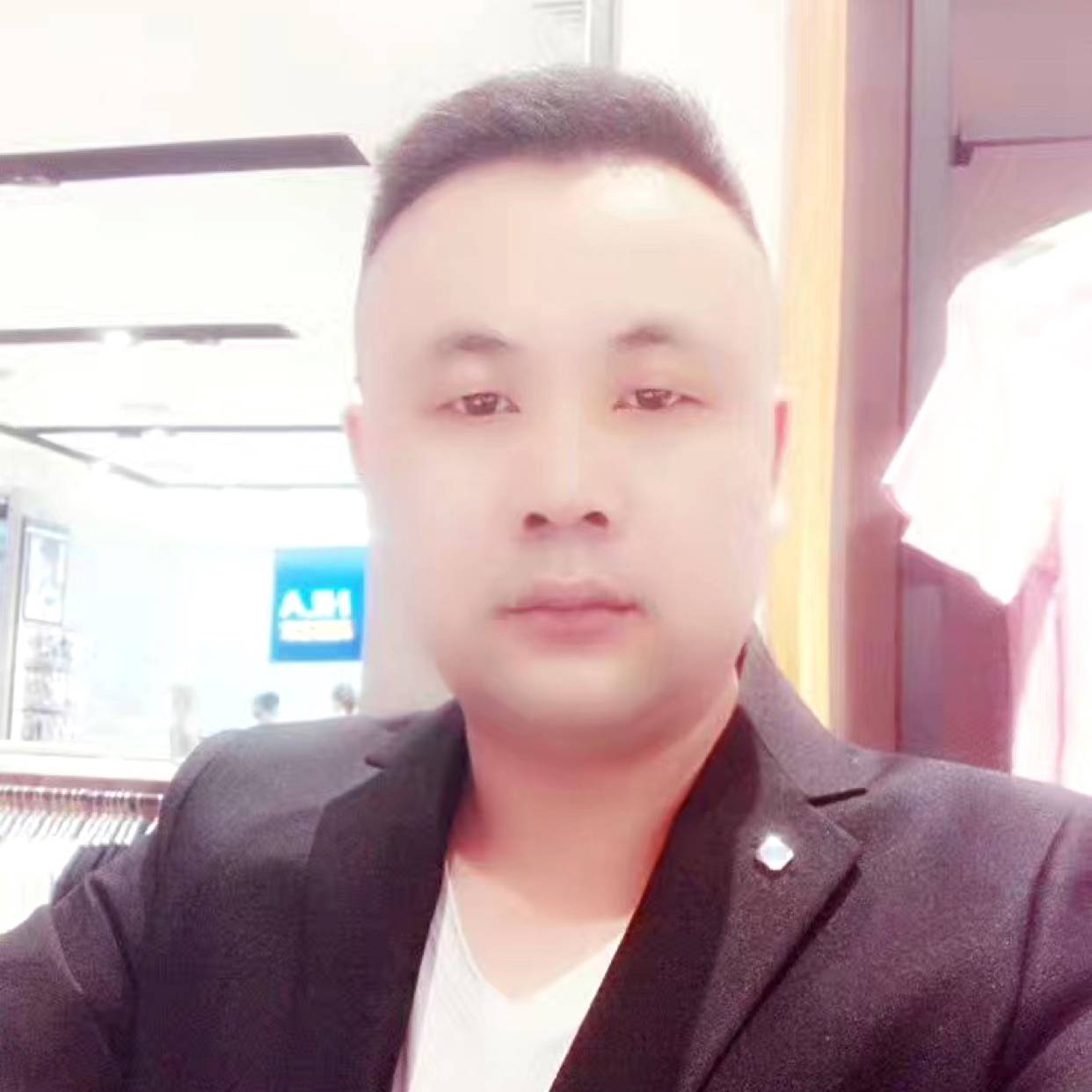 鬼魑的照片