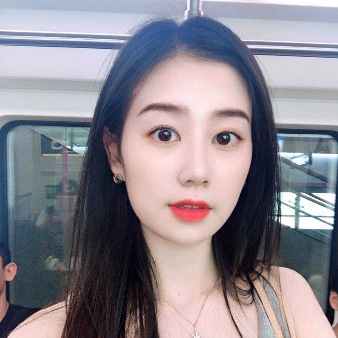 深情請戒指的照片