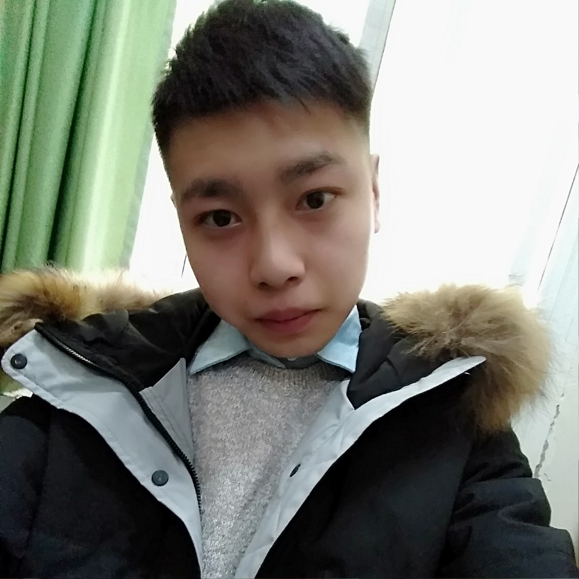 牵着蜗牛去散步，的照片
