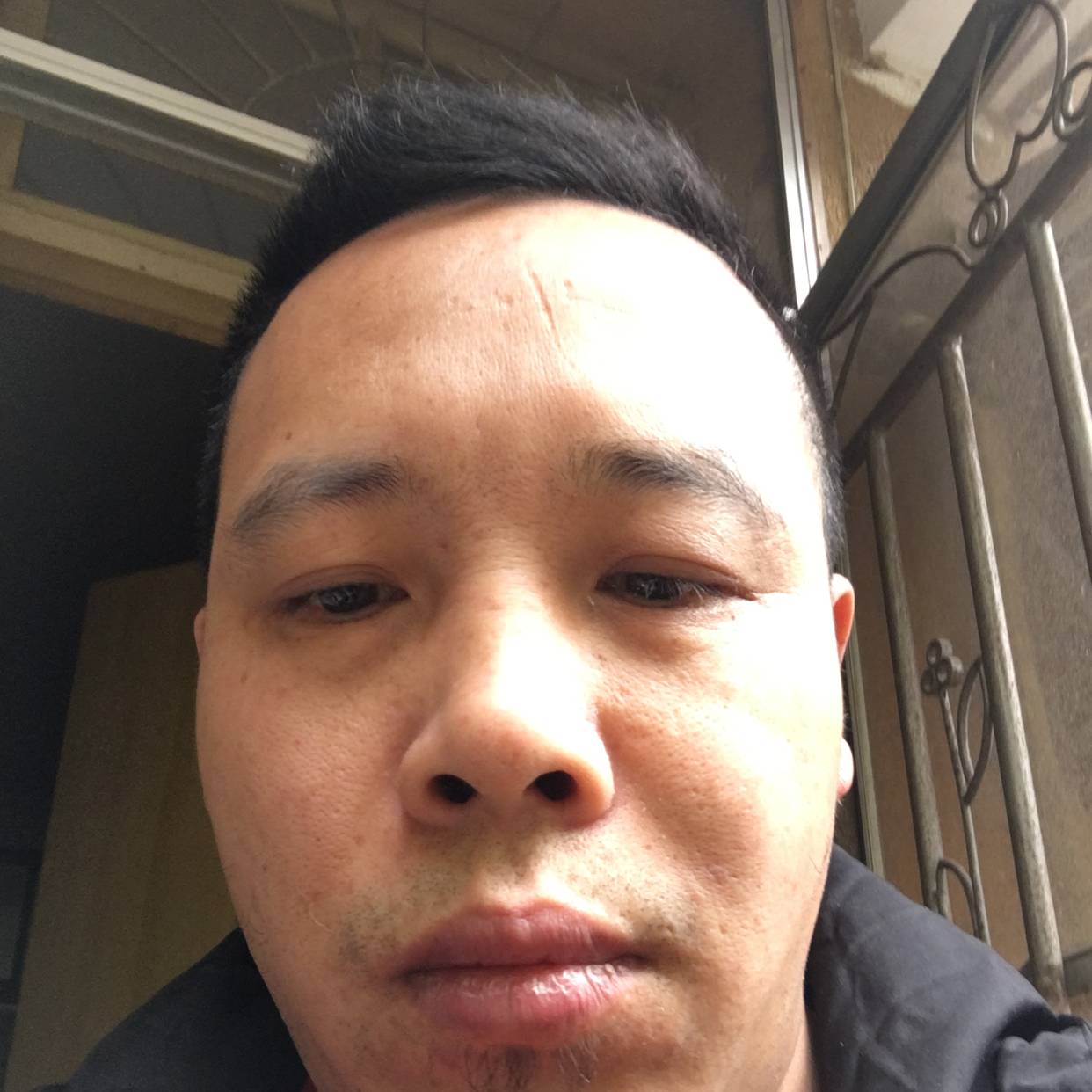 丝袜爱乐观的照片