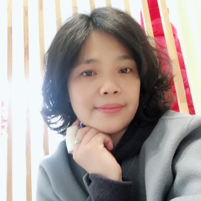 花香漫漫的照片