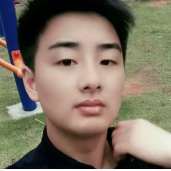 小Liao的照片