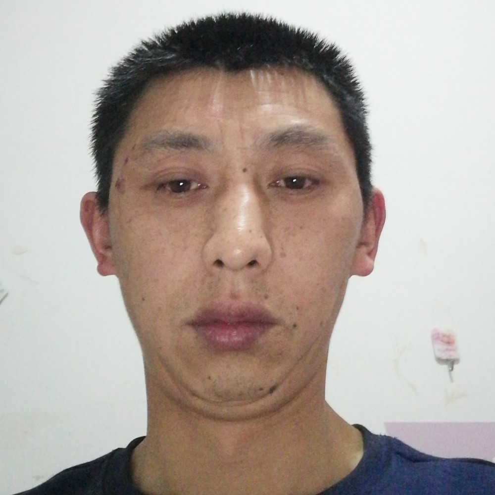 花瓣笑拉长的照片