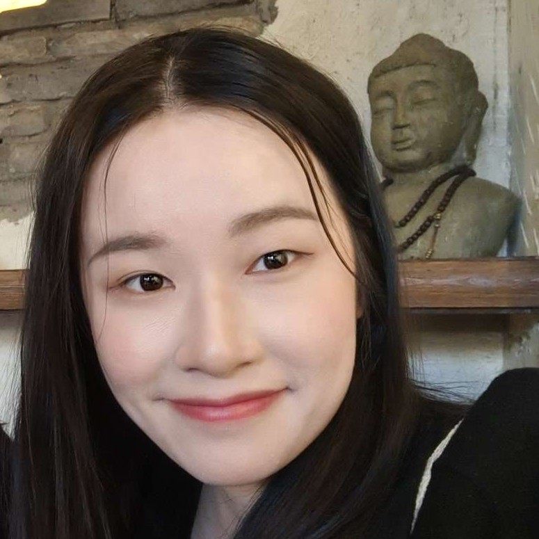 陈莫无言的照片