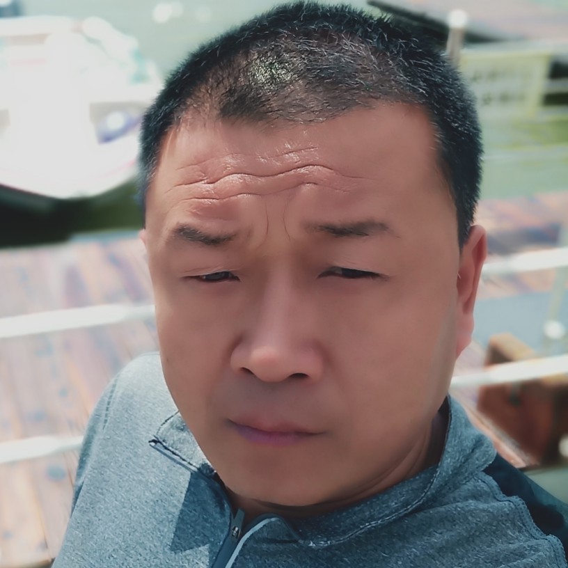 含蓄平湖的照片