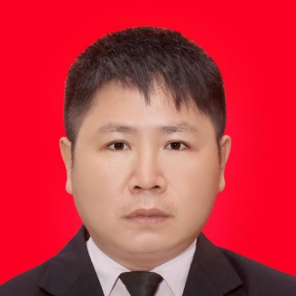 速霸龙.东的照片