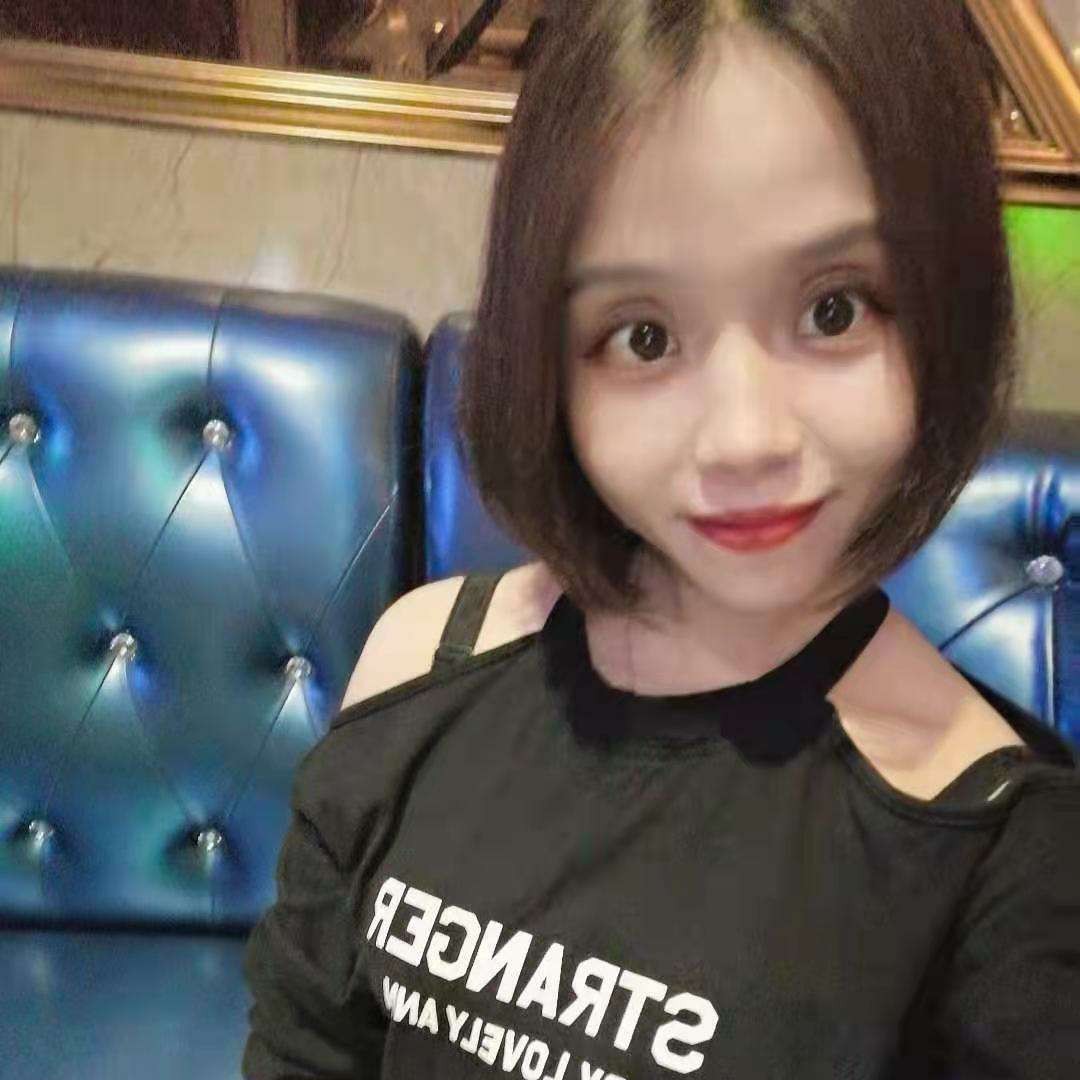 高挑愿学姐的照片