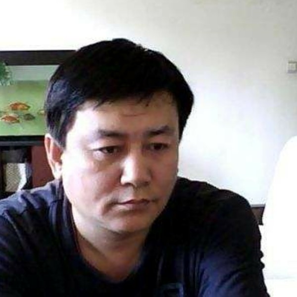 余音苦恋笑点低的照片