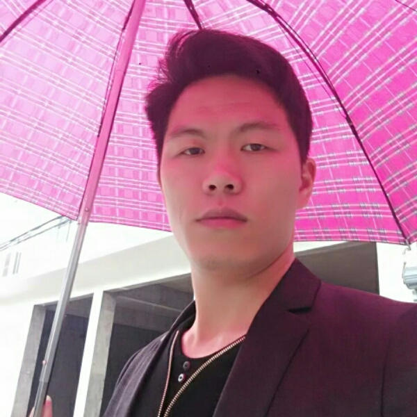 华天AA的照片