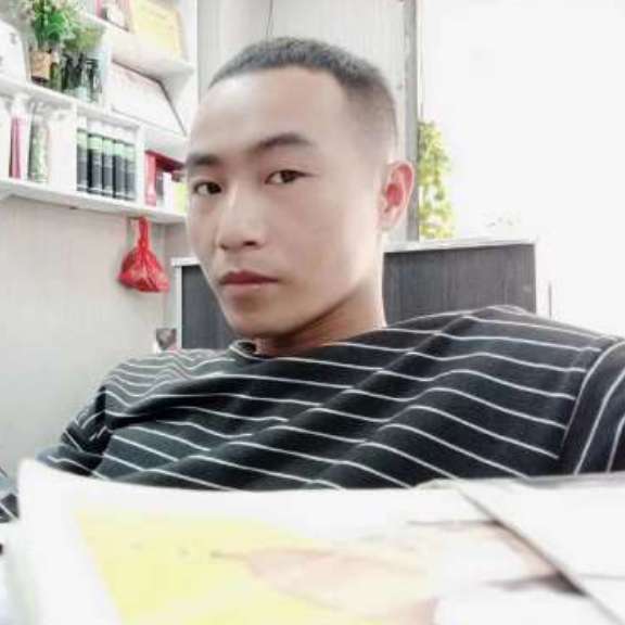 邵其宣aaa的照片