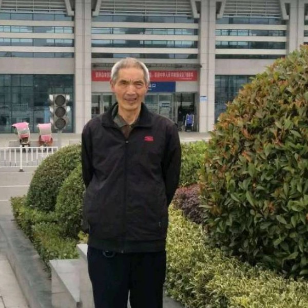 老复軍刘师的照片