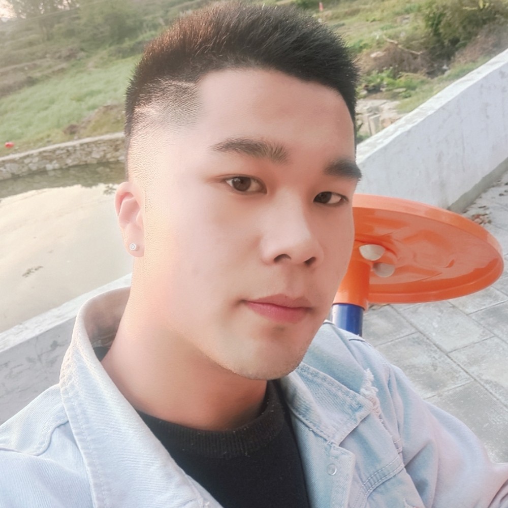 傲鹏的照片