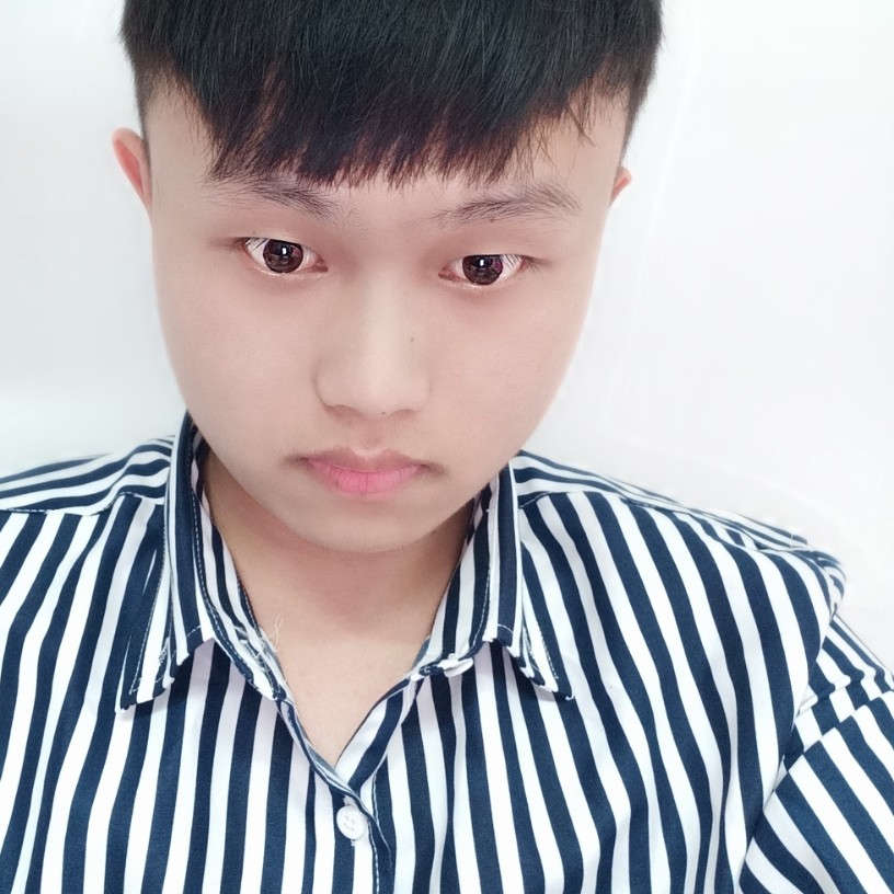 爱笑扯平湖的照片