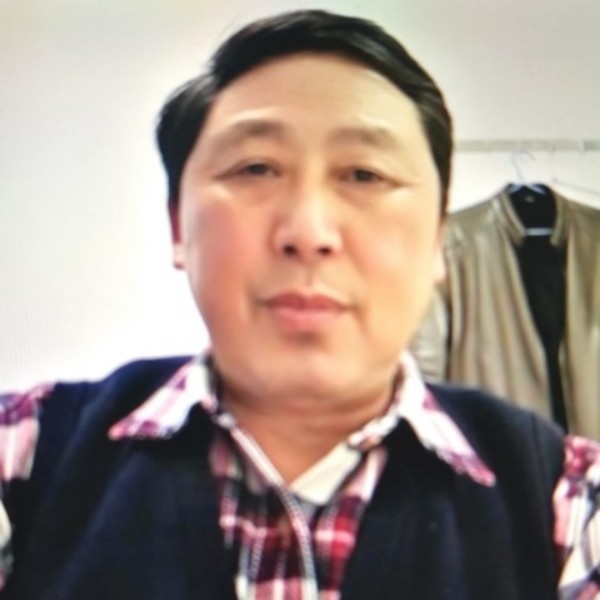 居正王的照片