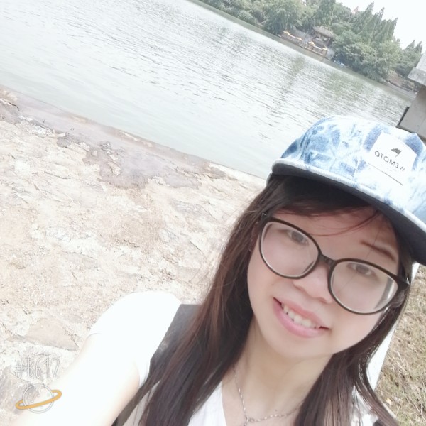 绿星空的照片