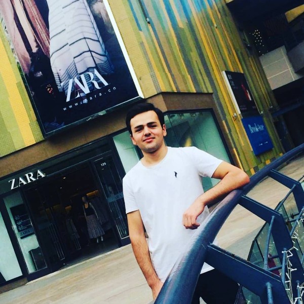 蓝莓眯眯眼的照片