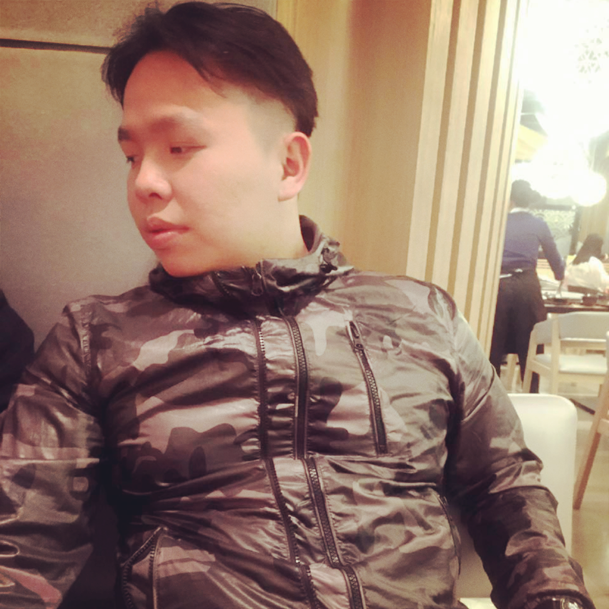 枫零后的照片