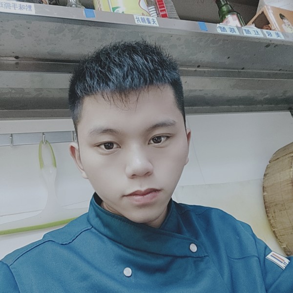 呓语吃醋呆萌的照片