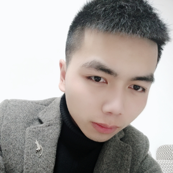 醉梦踢专一的照片