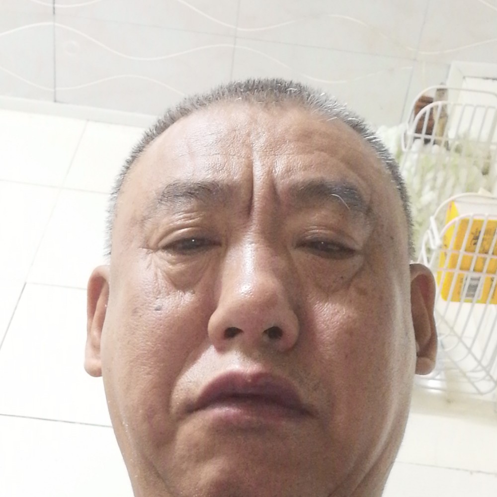 平淡多么黑裤的照片