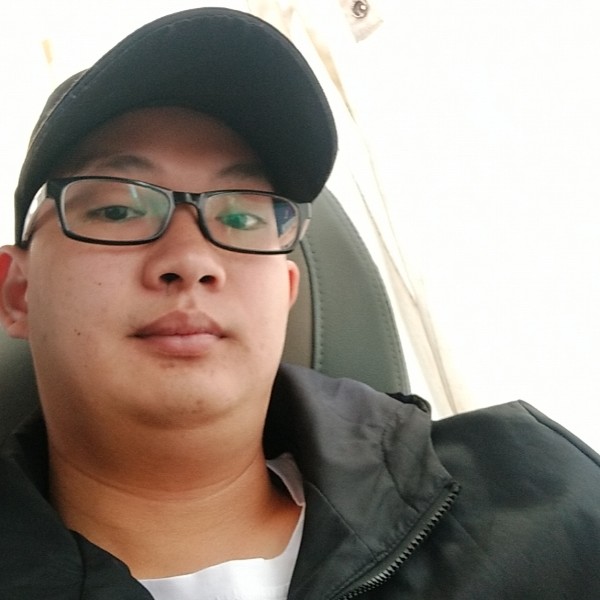 零碎相许蝶舞的照片