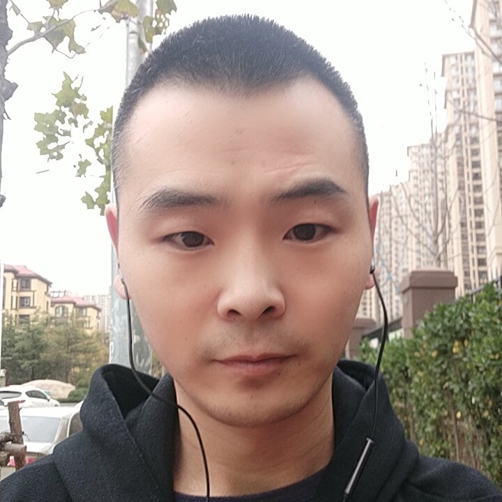 直男穷小子的照片